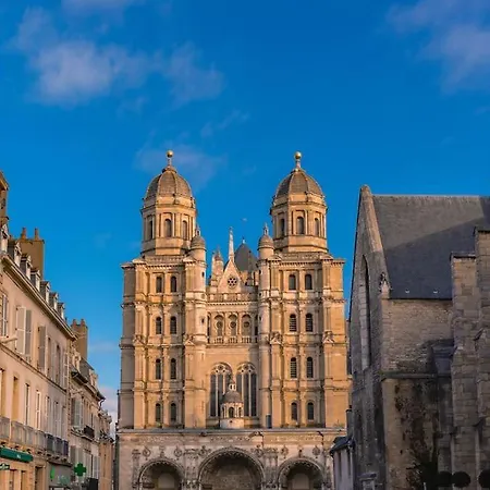 Le Coiiin Vintage - Familial - Hypercentre - Charme - Rent Immo Appartement *