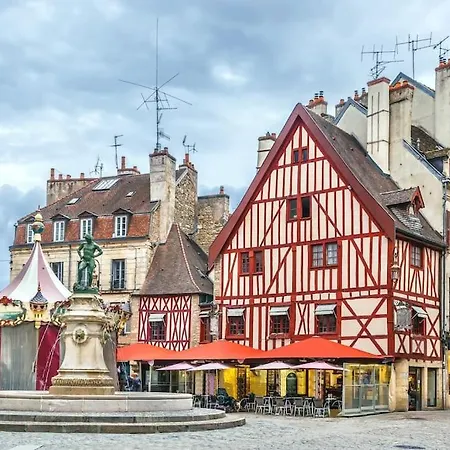 Le Coiiin Vintage - Familial - Hypercentre - Charme - Rent Immo Dijon